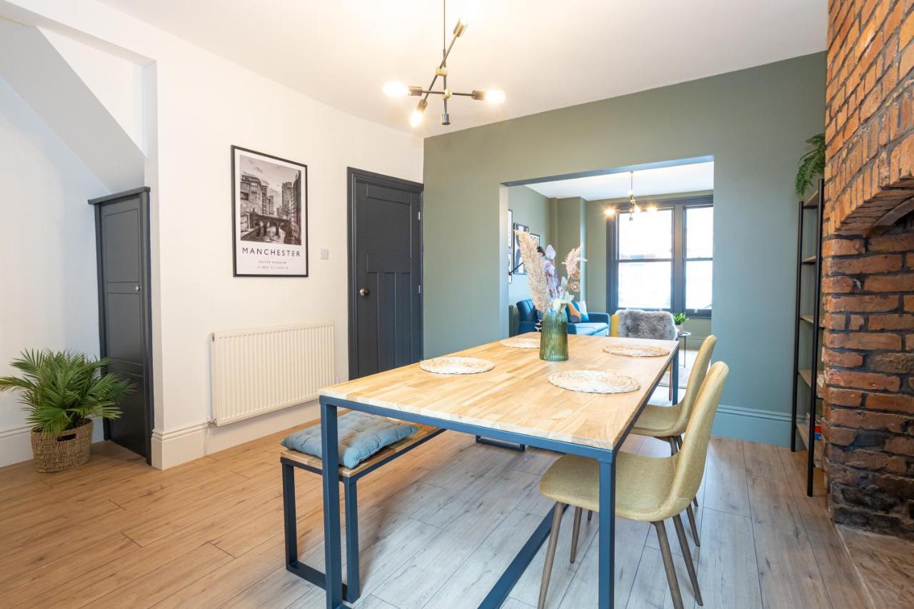 Stunning Scandi 3 Bed House In Manchester-Parking Villa Bagian luar foto
